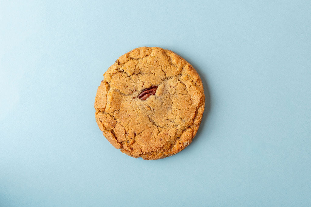 Pecan Dulce de Leche Cookie (soft filling)